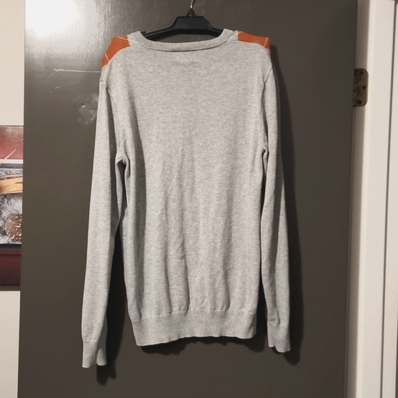 Old Navy Sweater / Size Sm-Petite - Picture 3 of 3